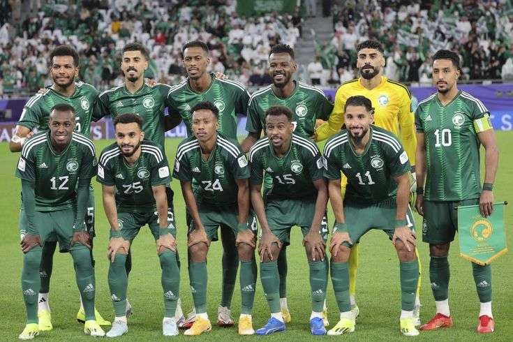 السعودية وأوروغواي في كأس العالم: موعد المباراة والقنوات الناقلة