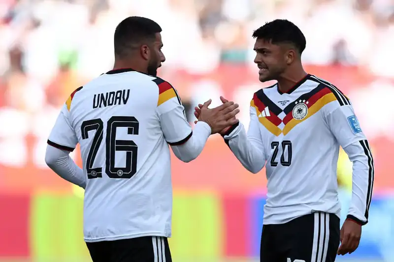 أونداف يقلبها في الوقت القاتل.. تقييم لاعبي ألمانيا بعد إسقاط كوت ديفوار وخطف بطاقة التأهل
