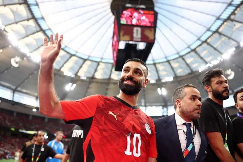 إصابة محمد صلاح.. حسام حسن يحسم موقف نجم مصر من مباراة أستراليا في دور ال32