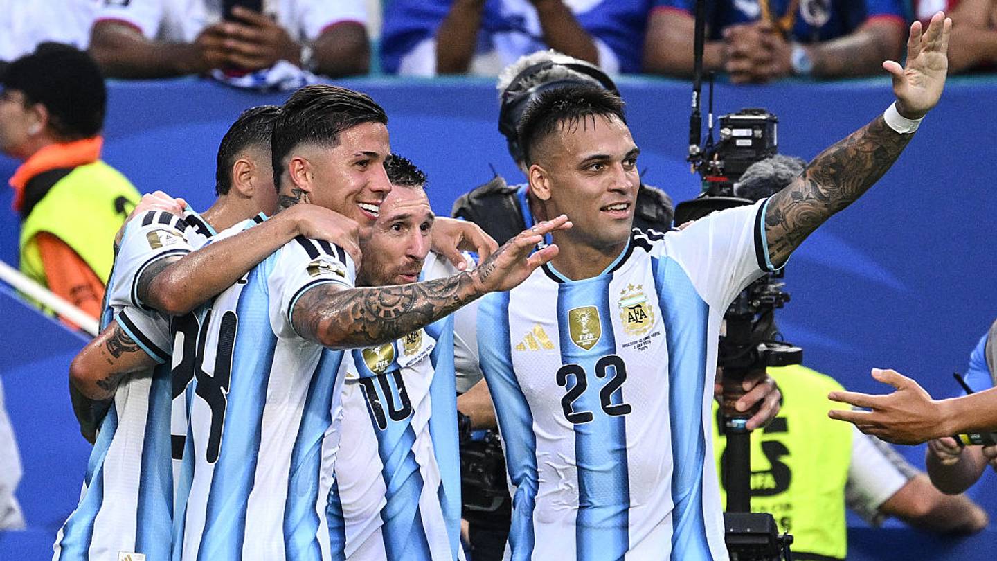 التشكيلة المتوقعة للأرجنتين أمام مصر في دور الـ16 لكأس العالم
