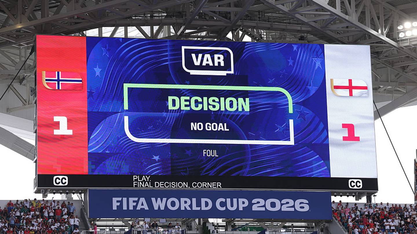 قانون جديد في كأس العالم يبطل هدف النرويج ضد إنجلترا في ربع النهائي