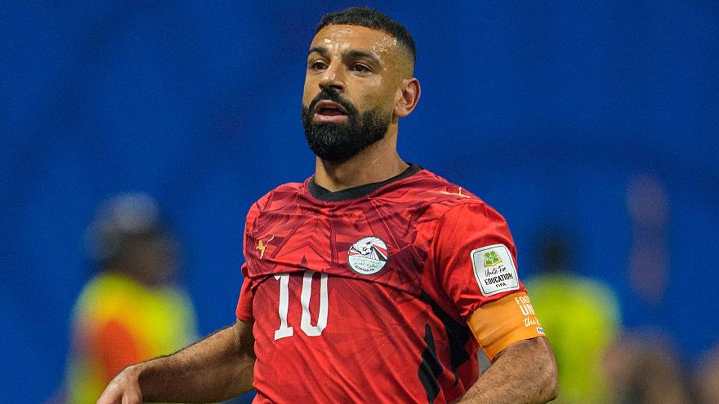 زيادة فرص انتقال محمد صلاح إلى سبورتينغ كانساس سيتي بعد تعثر مفاوضات بشيكتاش