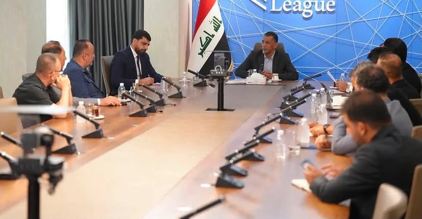 أرنولد يطلب تجديد عقده لستة أشهر وسط خلاف مع الاتحاد العراقي لكرة القدم