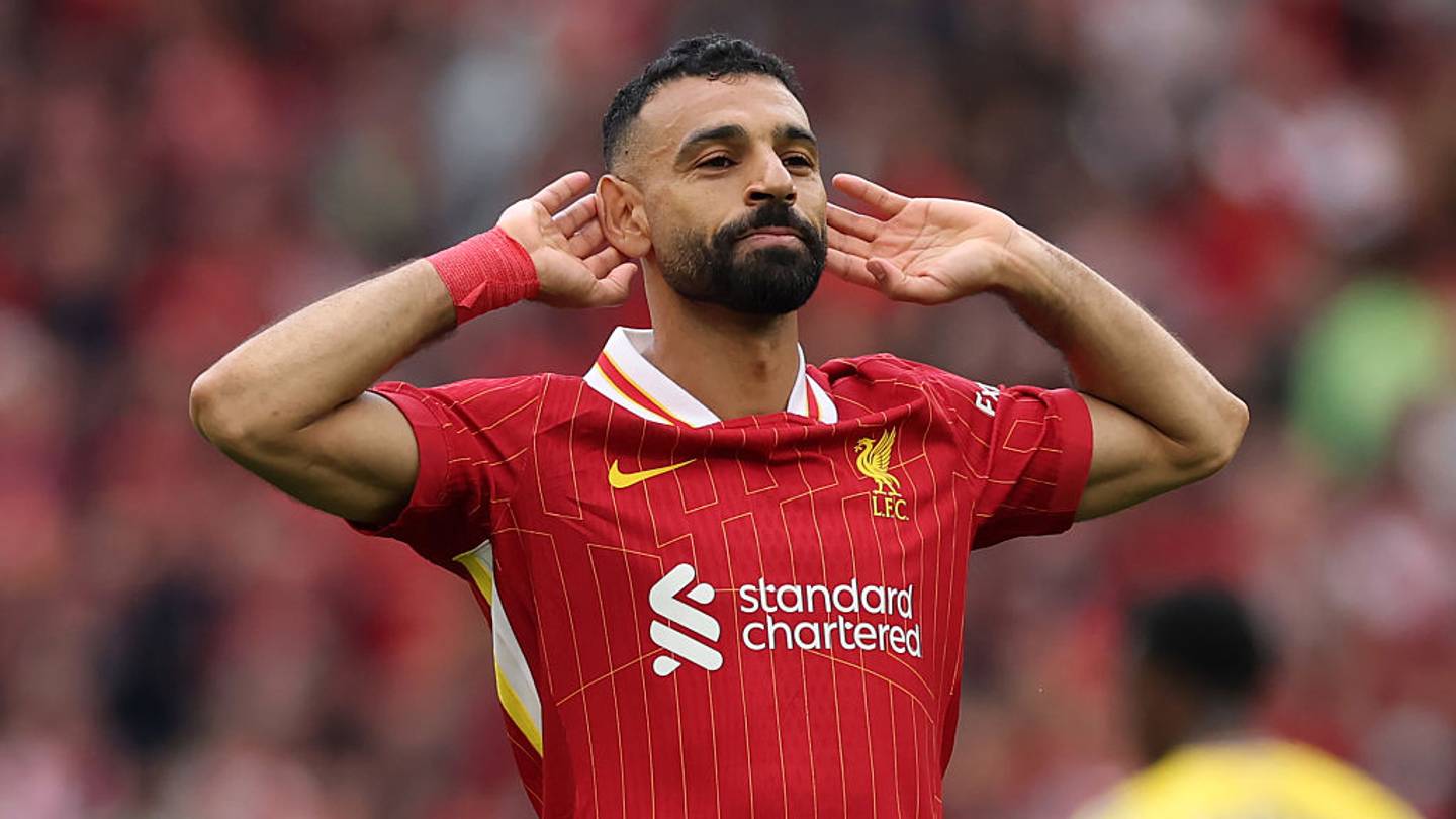 محمد صلاح يوقع رسمياً مع طرابزون سبور ويبدأ تحدياً جديداً في الدوري التركي