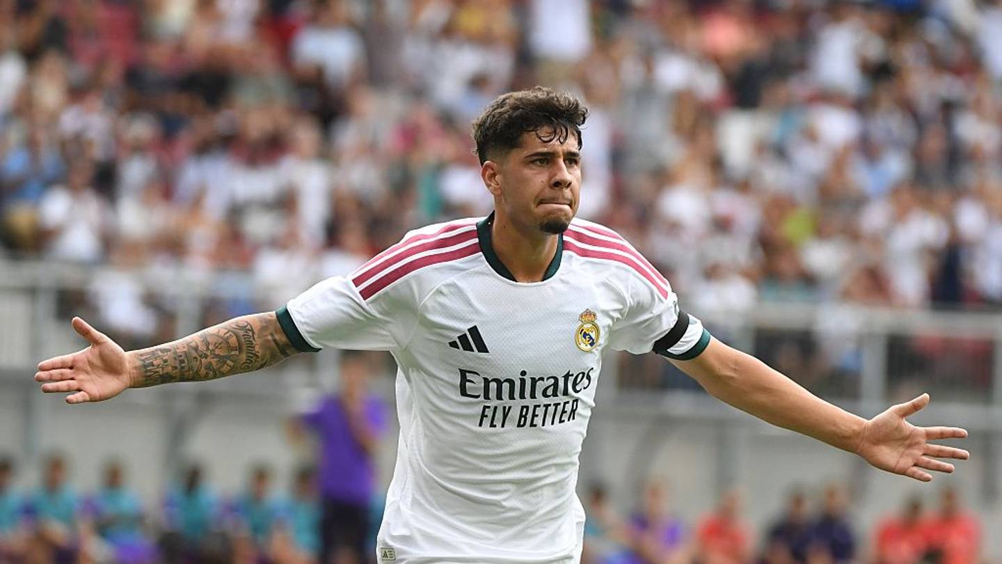 مواهب ريال مدريد الشابة تبرز في استعدادات مورينيو للموسم الجديد