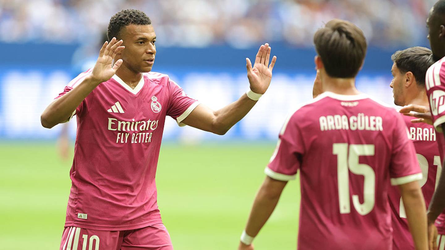 كيفية متابعة مباراة إسبانيول وريال مدريد على التلفزيون والبث المباشر