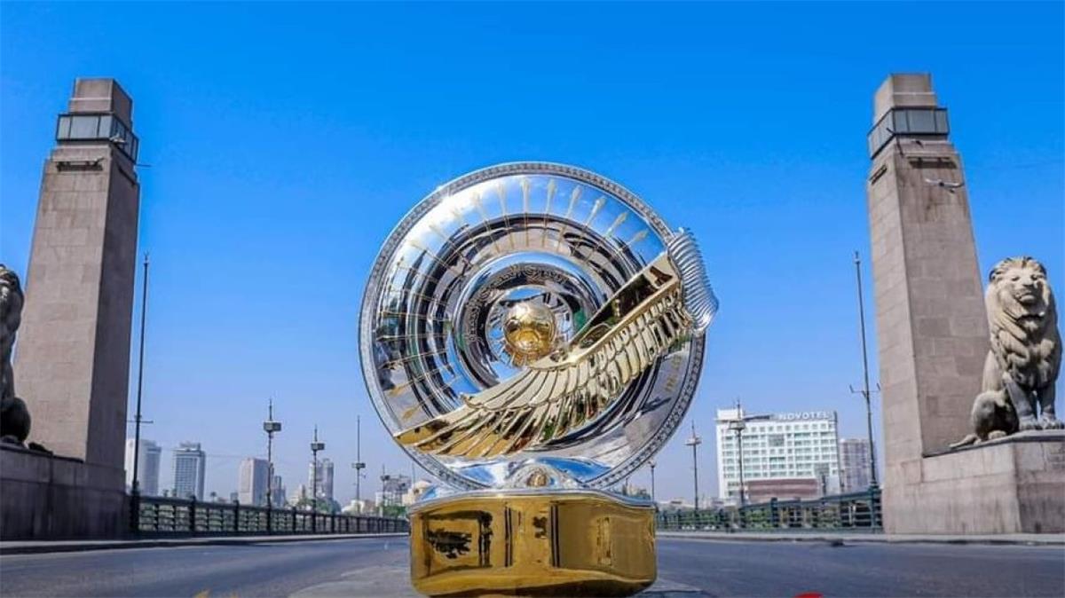 تغريم أشرف بن شرقي 30 ألف جنيه لعدم إجراء مقابلة بعد مباراة الأهلي