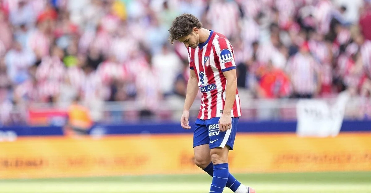 أتلتيكو مدريد يمنح ألفاريز مهلة حتى الأحد لحسم مستقبله وسط اهتمام أرسنال