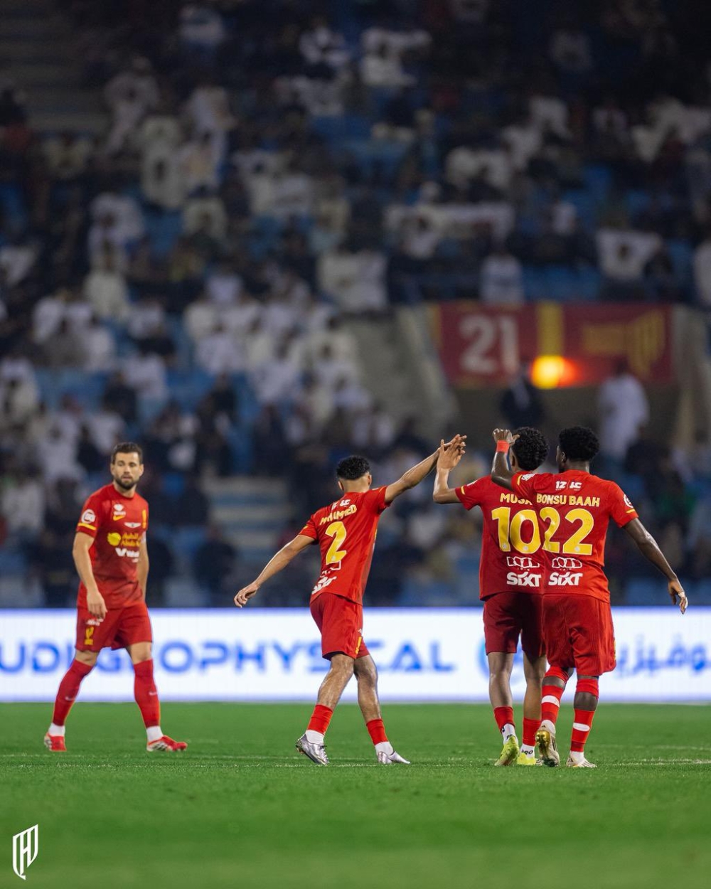 القادسية يسعى لتحقيق فوزه الثالث أمام الفيصلي في دوري روشن السعودي