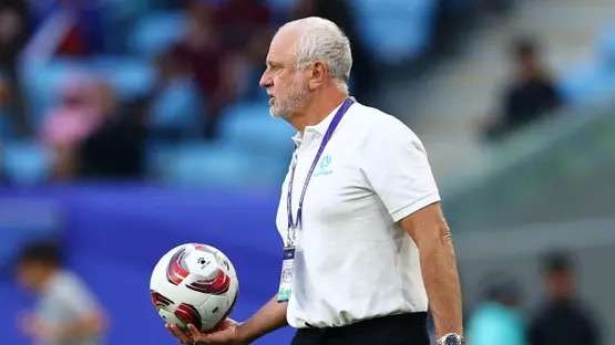 أرنولد يستمر في قيادة المنتخب العراقي حتى كأس آسيا 2027 بعد التأهل لكأس العالم 2026