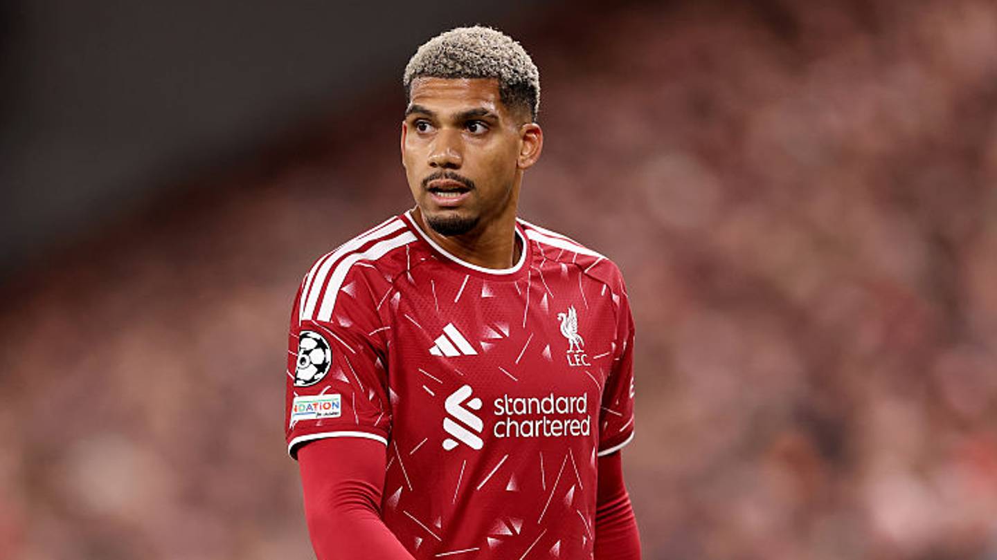 ليفربول يملك خيار شراء رونالد أراوخو من برشلونة مقابل 55 مليون يورو