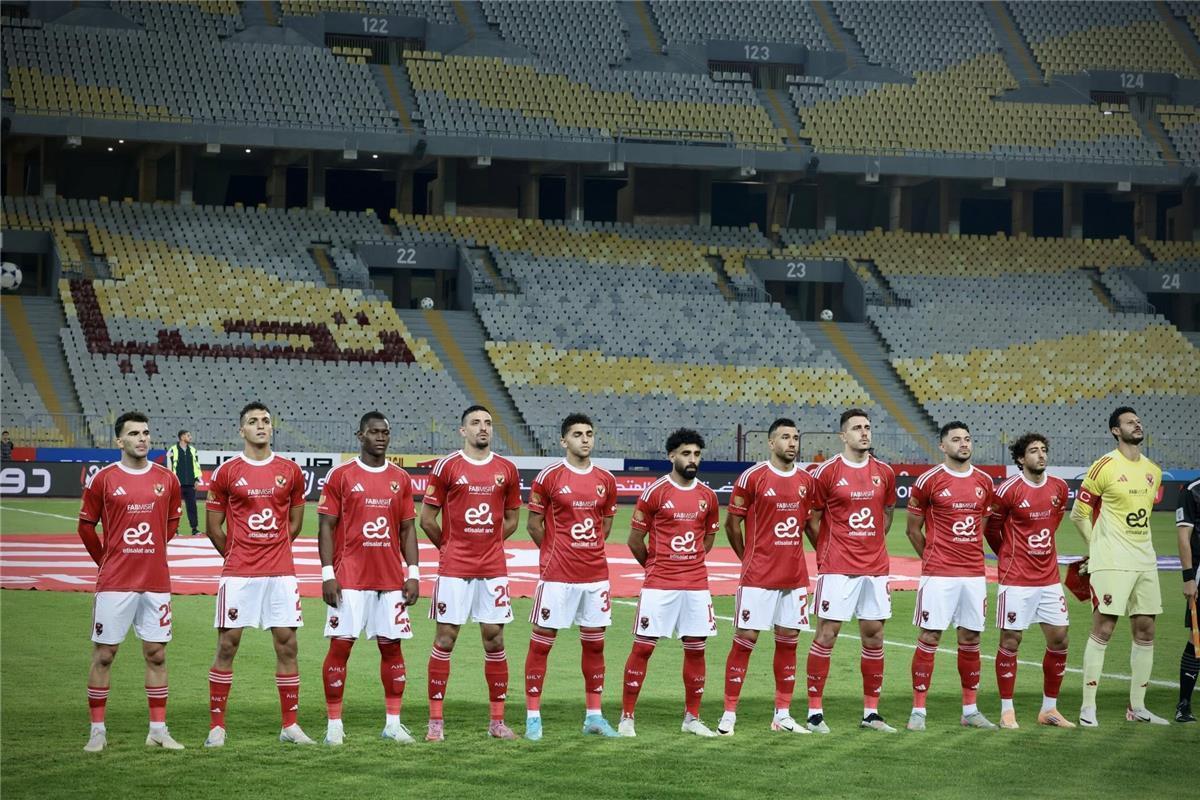 الأهلي يستعد لمواجهة المقاولون العرب بعد فوزه على سموحة في الدوري المصري