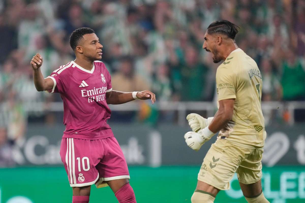 تألق باروت يمنح ريال بيتيس انتصارًا ثمينًا على ريال مدريد في الليغا