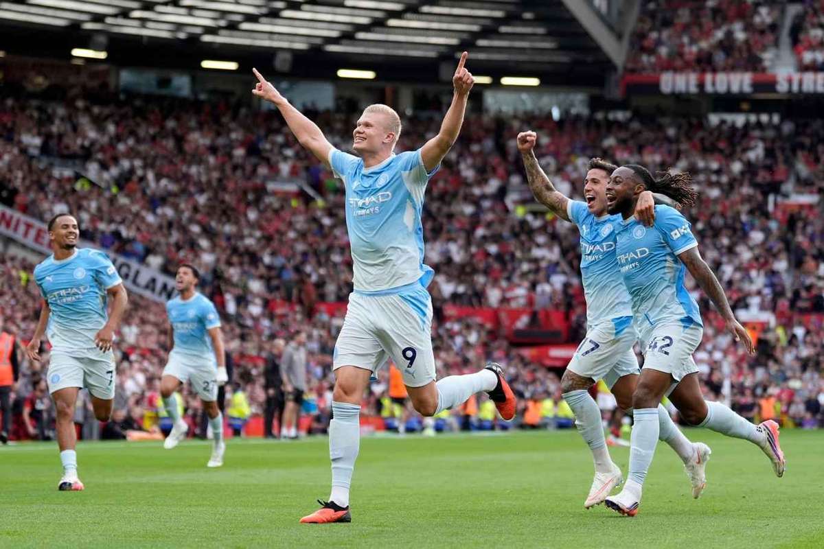 مانشستر سيتي يتفوق على مانشستر يونايتد 1-0 رغم النقص العددي في الديربي 199