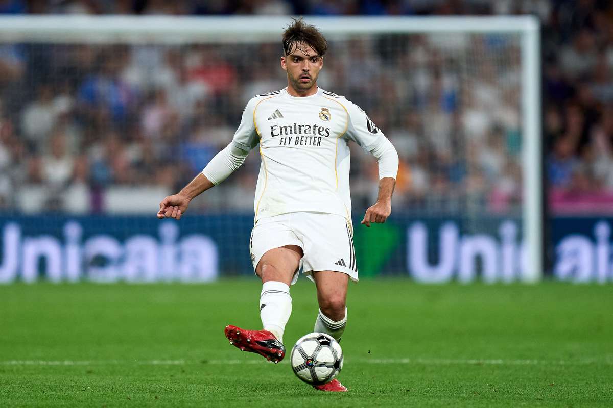 ريال مدريد يفتح تحقيقًا تأديبيًا ضد المدافع راؤول أسينسيو بعد إدانته بالقيادة تحت تأثير الكحول