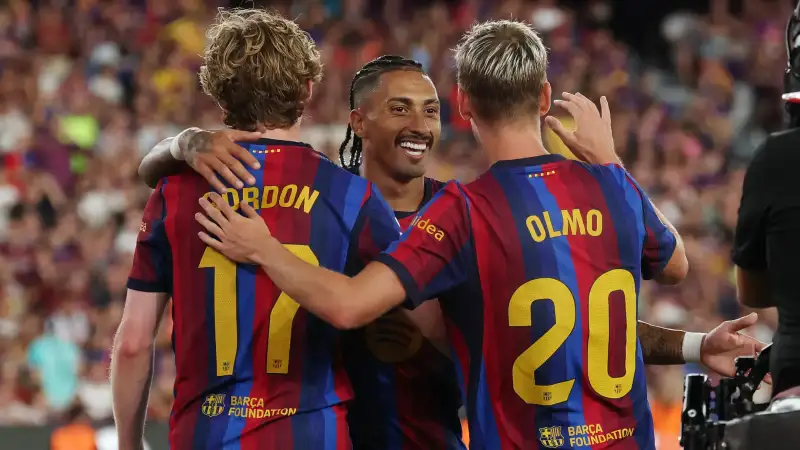 برشلونة ضد فاينورد.. التشكيلة المتوقعة وموعد المباراة والقناة الناقلة والتوقعات في دوري أبطال أوروبا